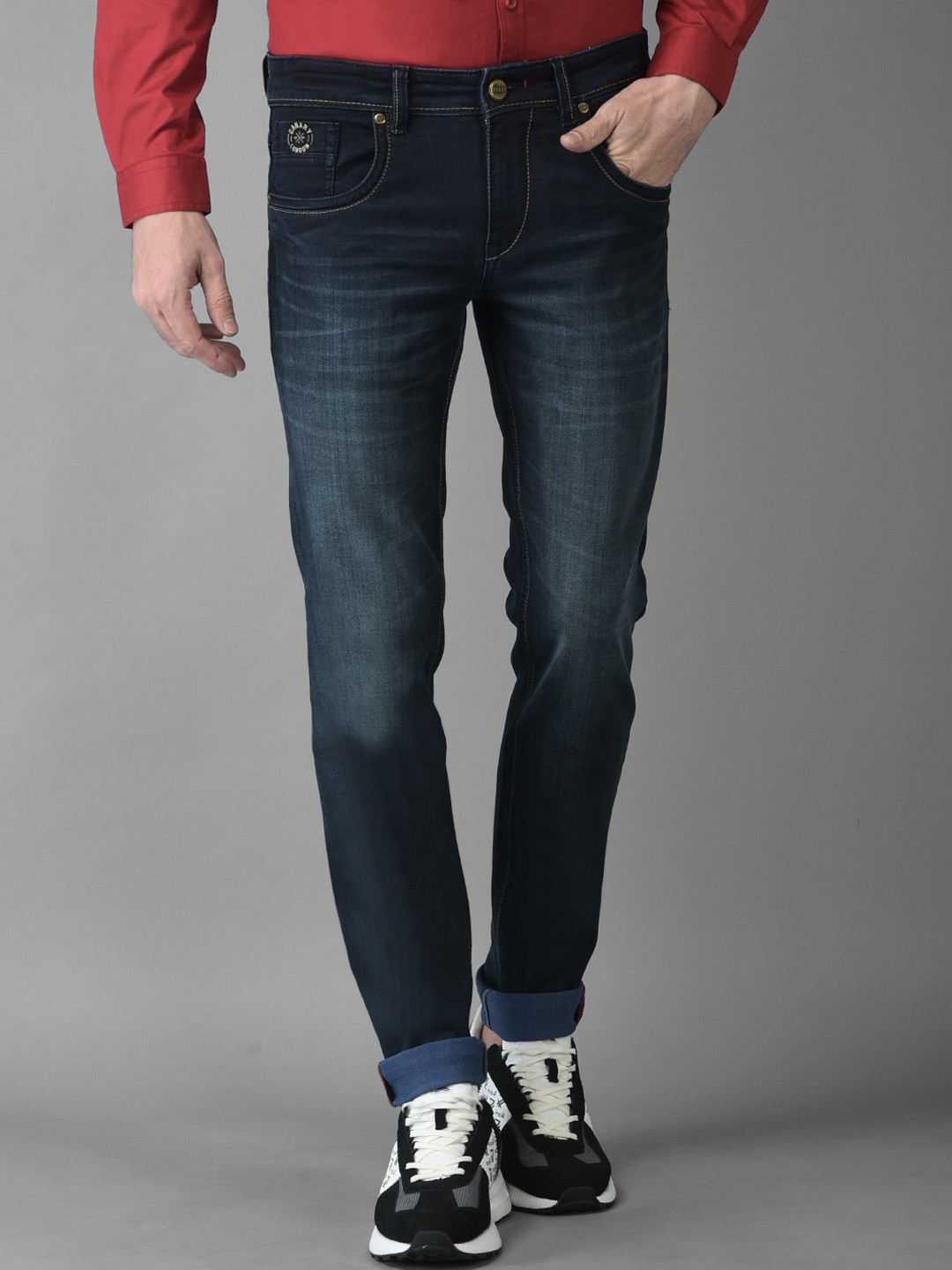 

Canary London Men Blue Smart Skinny Fit Low-Rise Light Fade Stretchable Jeans