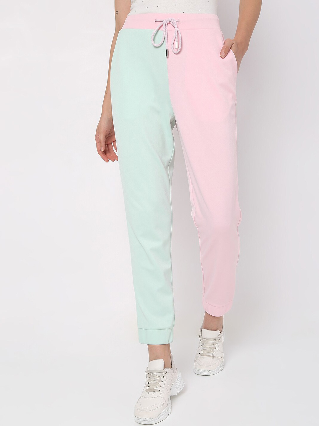 

Vero Moda Women Pink & Green Colour-blocked Joggers