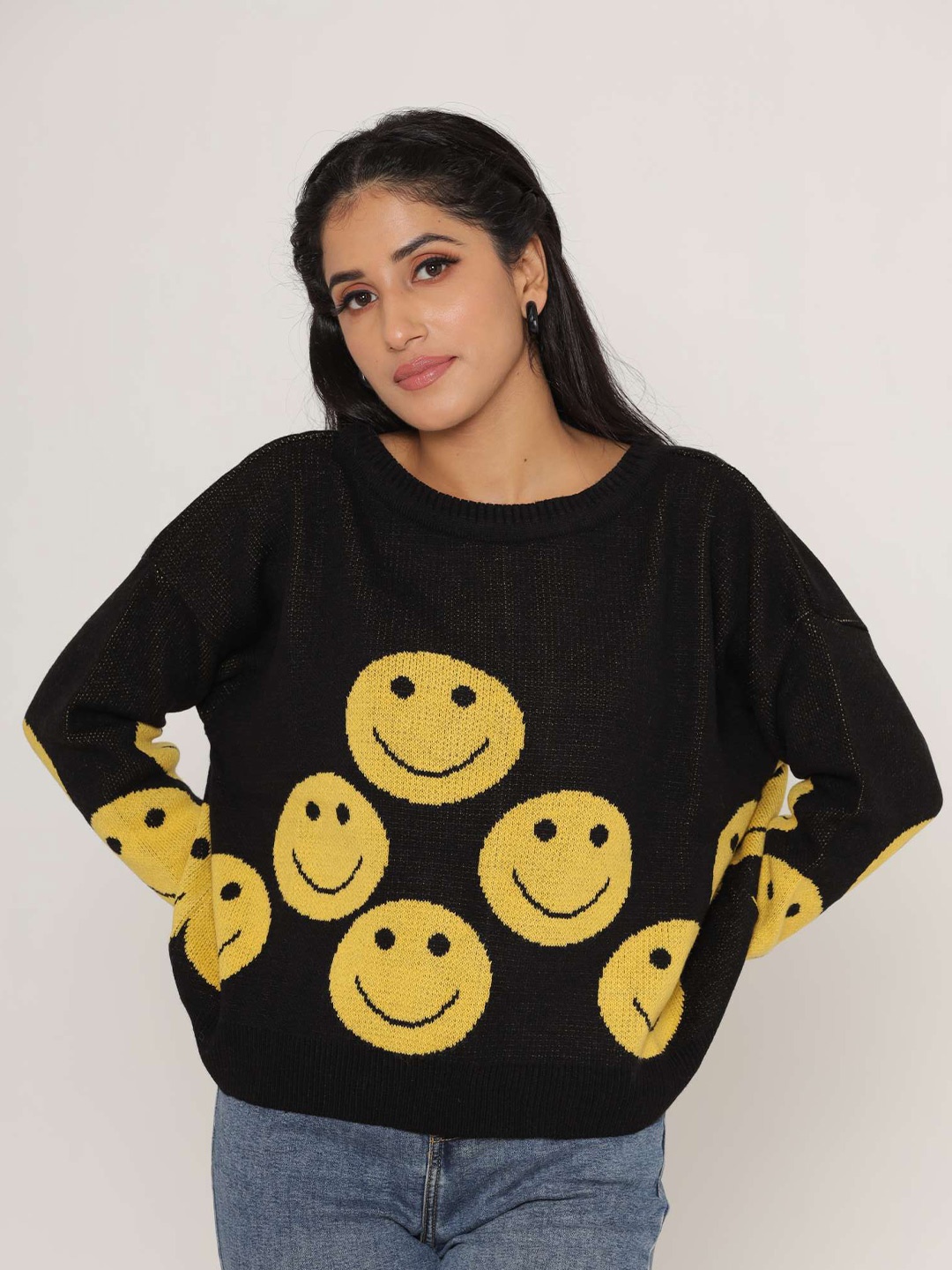 

KASMA Women Black & Yellow Printed Wool Pullover