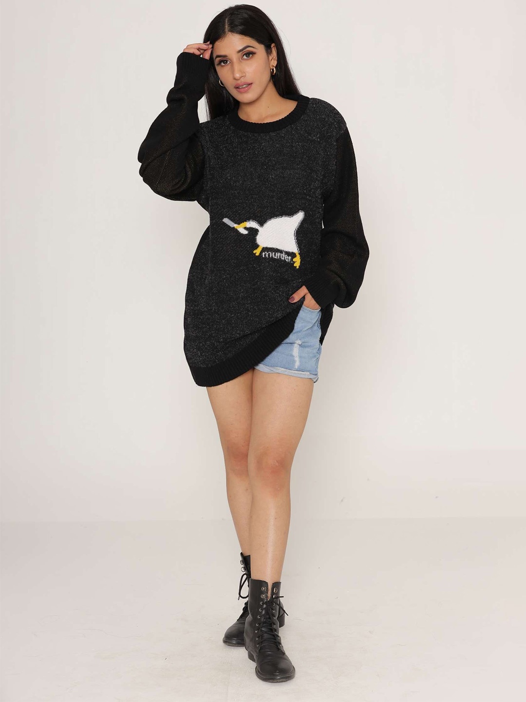 

KASMA Women Black & White Printed Wool Pullover