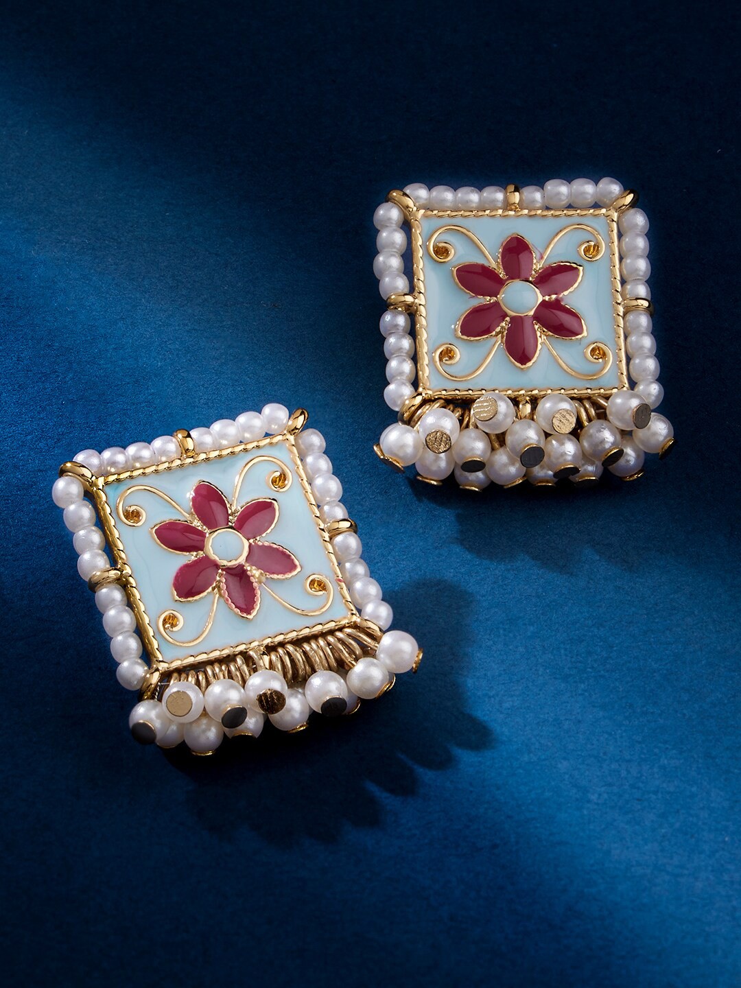 

Accessorize Women Blue & White Classic Studs Earrings