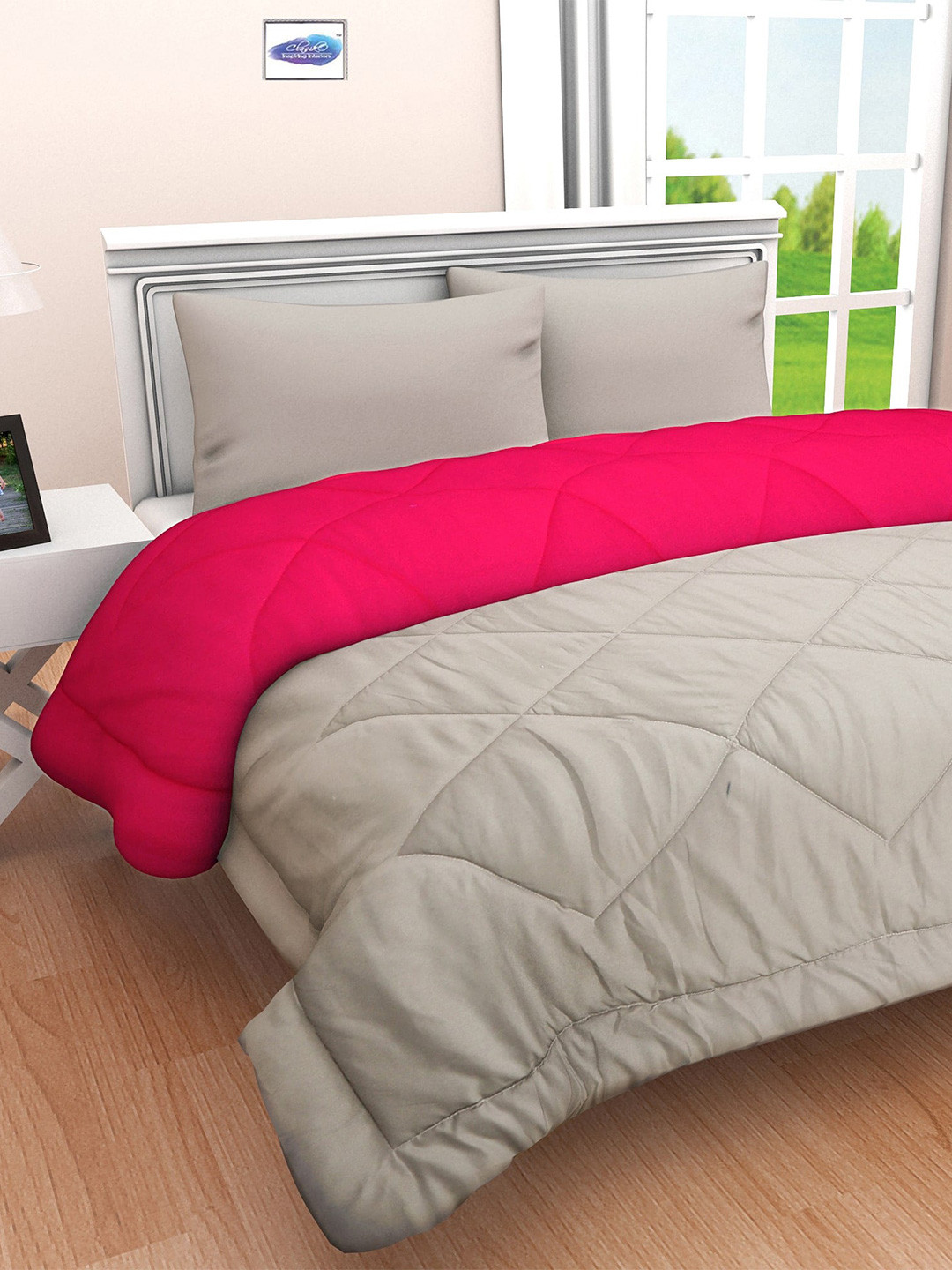

Clasiko Grey & Pink Geometric Mild Winter 210 GSM Reversible Cotton Double Bed Comforter