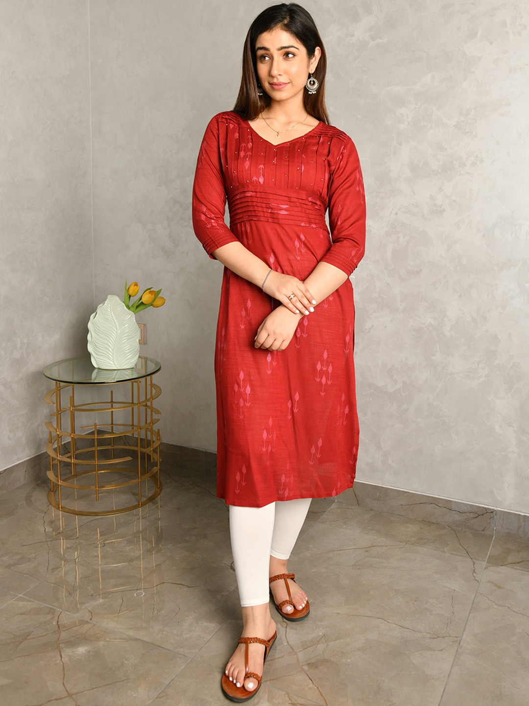 

Aaheli Women Maroon Ethnic Motifs Printed Kurta