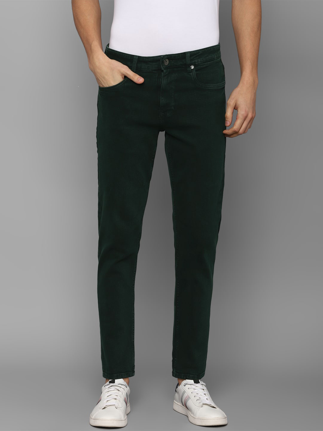

Louis Philippe Jeans Men Green Slim Fit Jeans