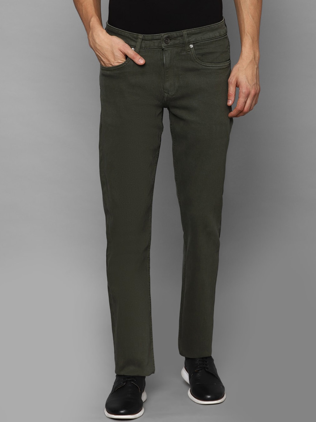 

Louis Philippe Jeans Men Olive Green Cotton Slim Fit Jeans