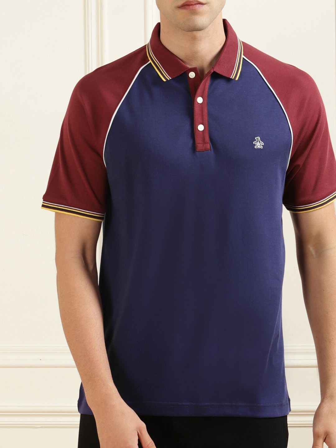 

Original Penguin Men Blue & Maroon Colourblocked Polo Collar Cotton T-shirt