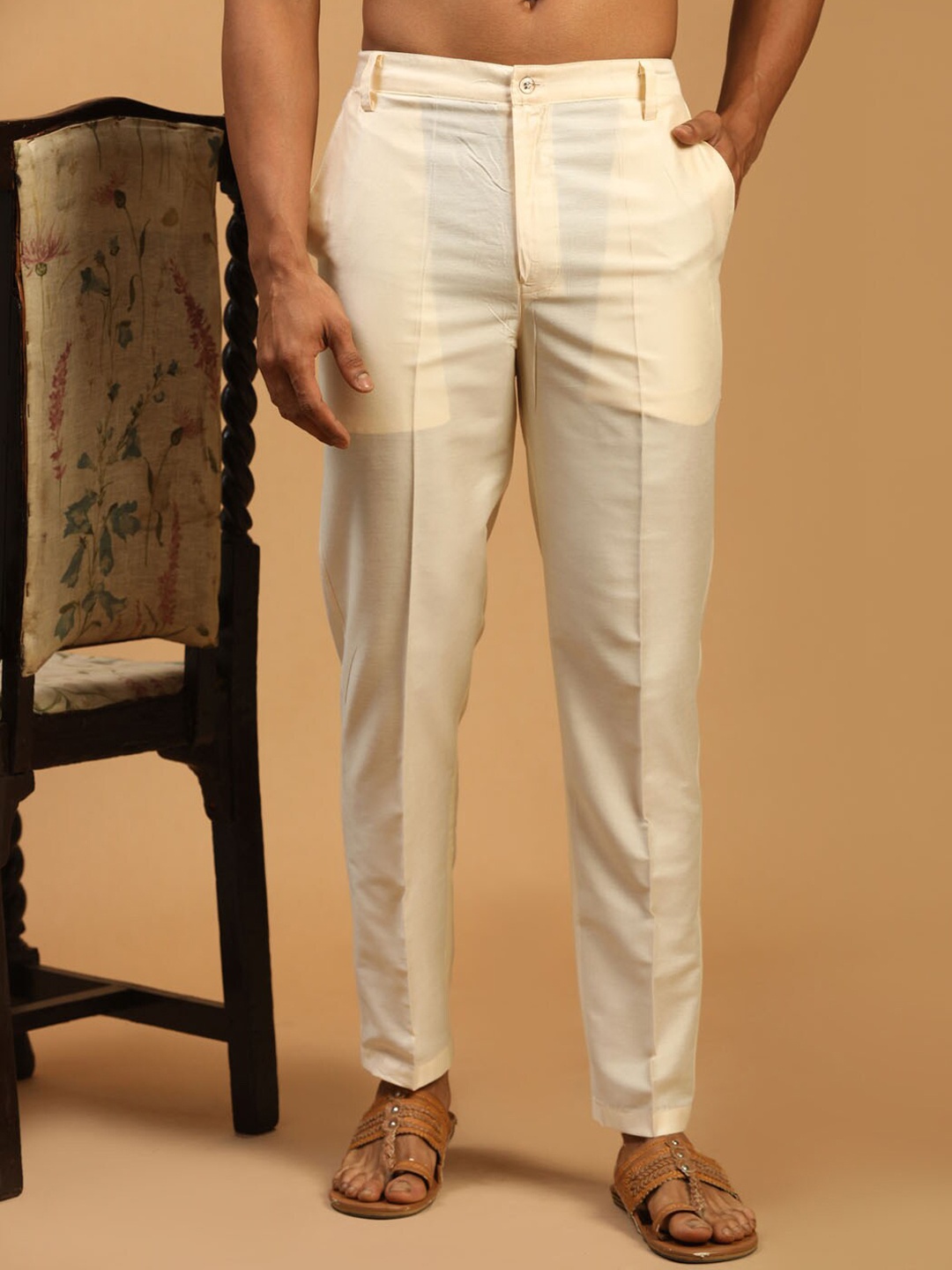 

VASTRAMAY Men Cream-Colored Relaxed Fit Trousers