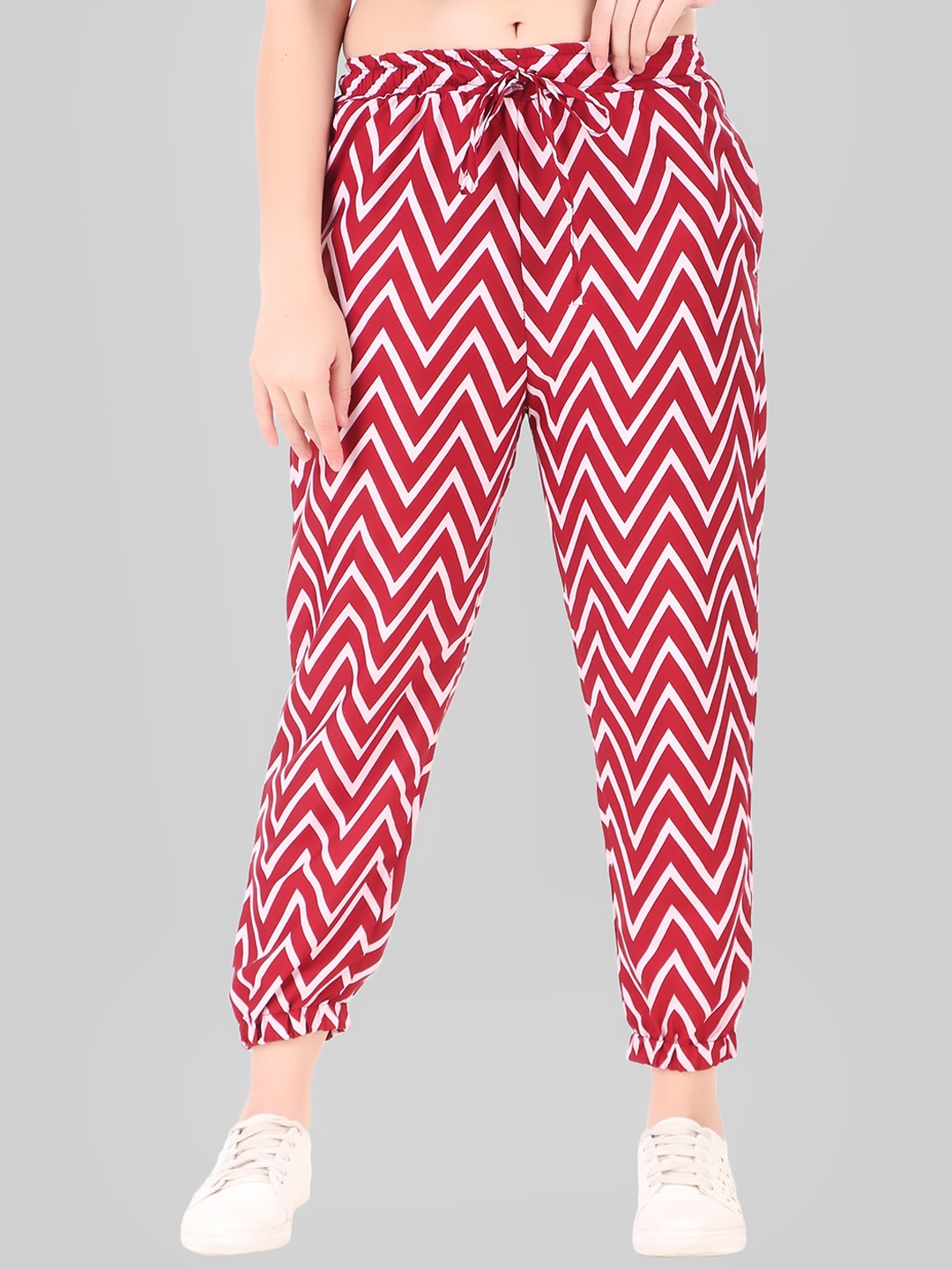 

Womenster Women Maroon Printed Pleated Trousers