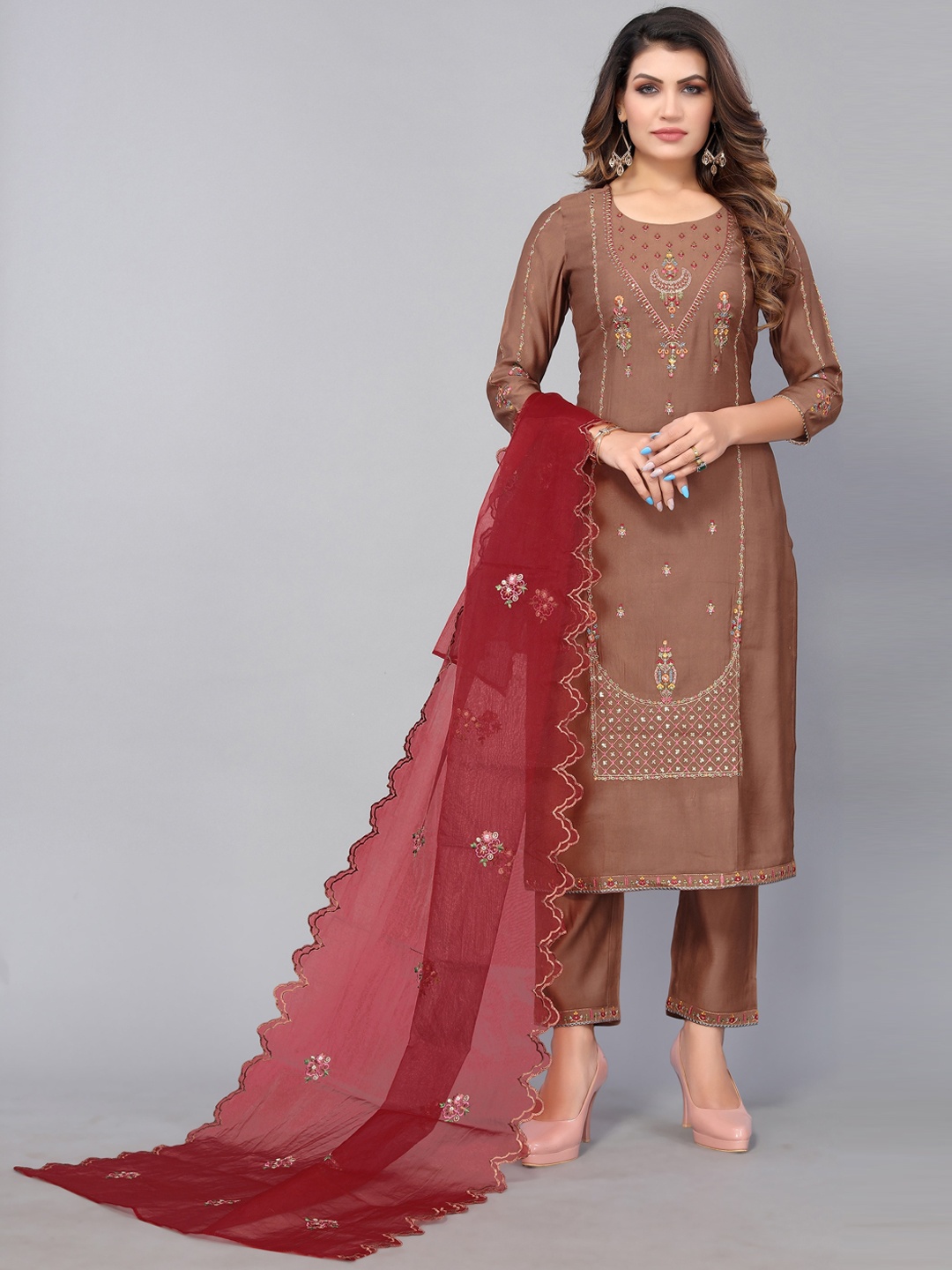 

Nimayaa Women Brown Ethnic Motifs Embroidered Kurta With Trousers & Dupatta
