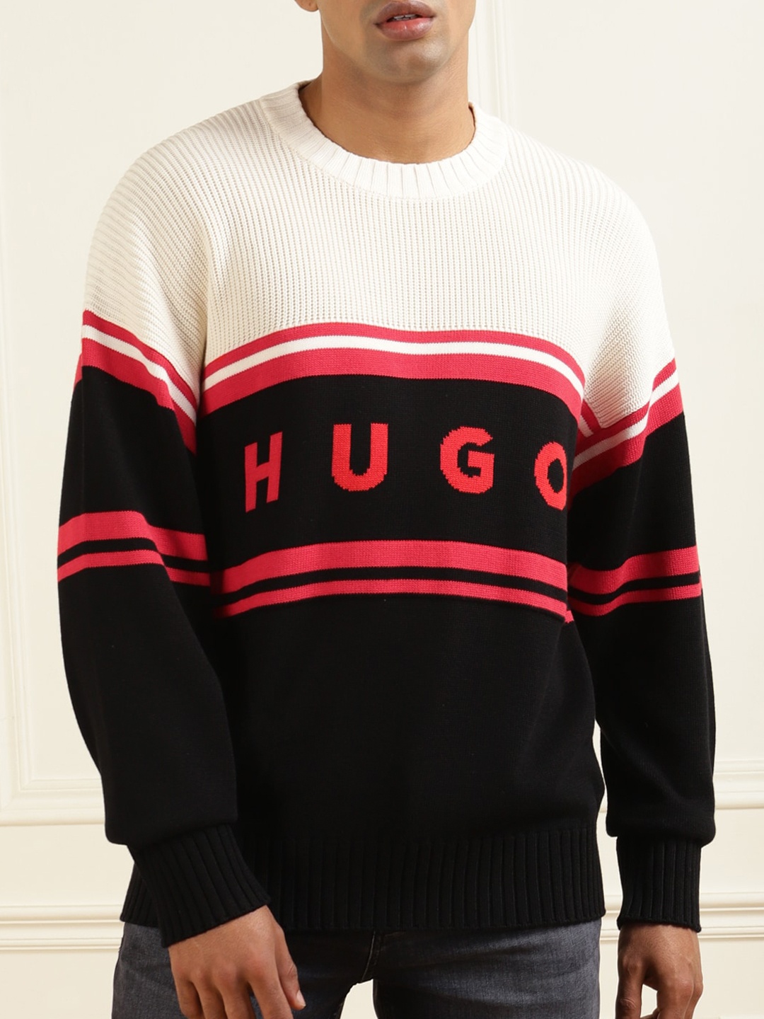

HUGO Men Black & Pink Typography Printed Wool Pullover