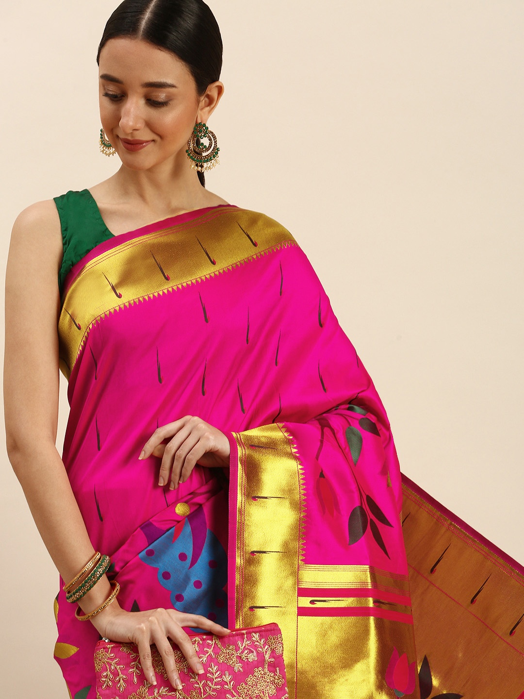 

Royal Rajgharana Saree Floral Zari Silk Blend Paithani Saree, Pink