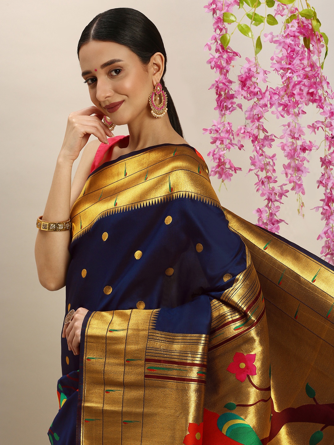 

Royal Rajgharana Saree Floral Zari Silk Blend Paithani Saree, Navy blue