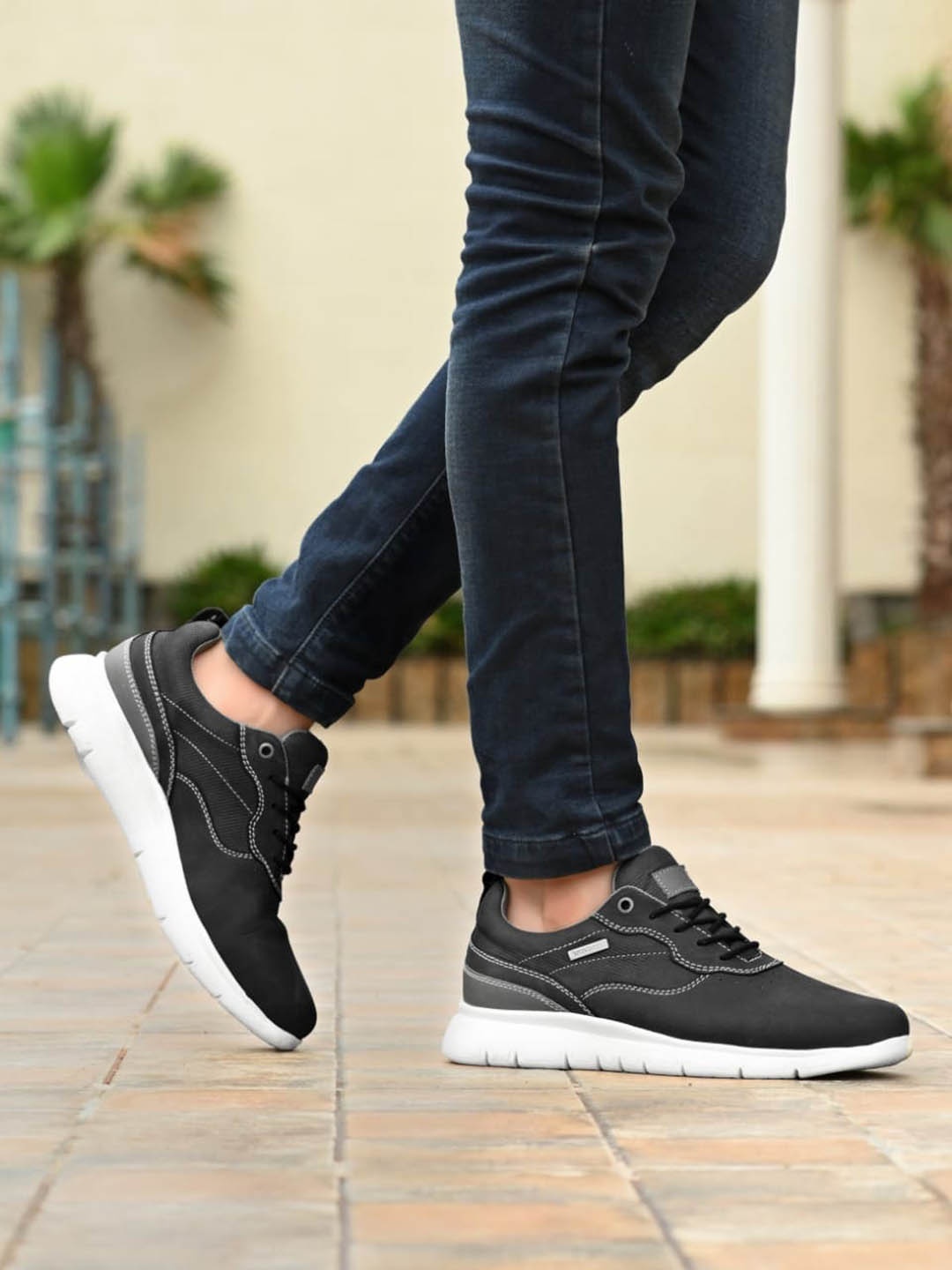 

MONDAIN Men Blue Leather Sneakers