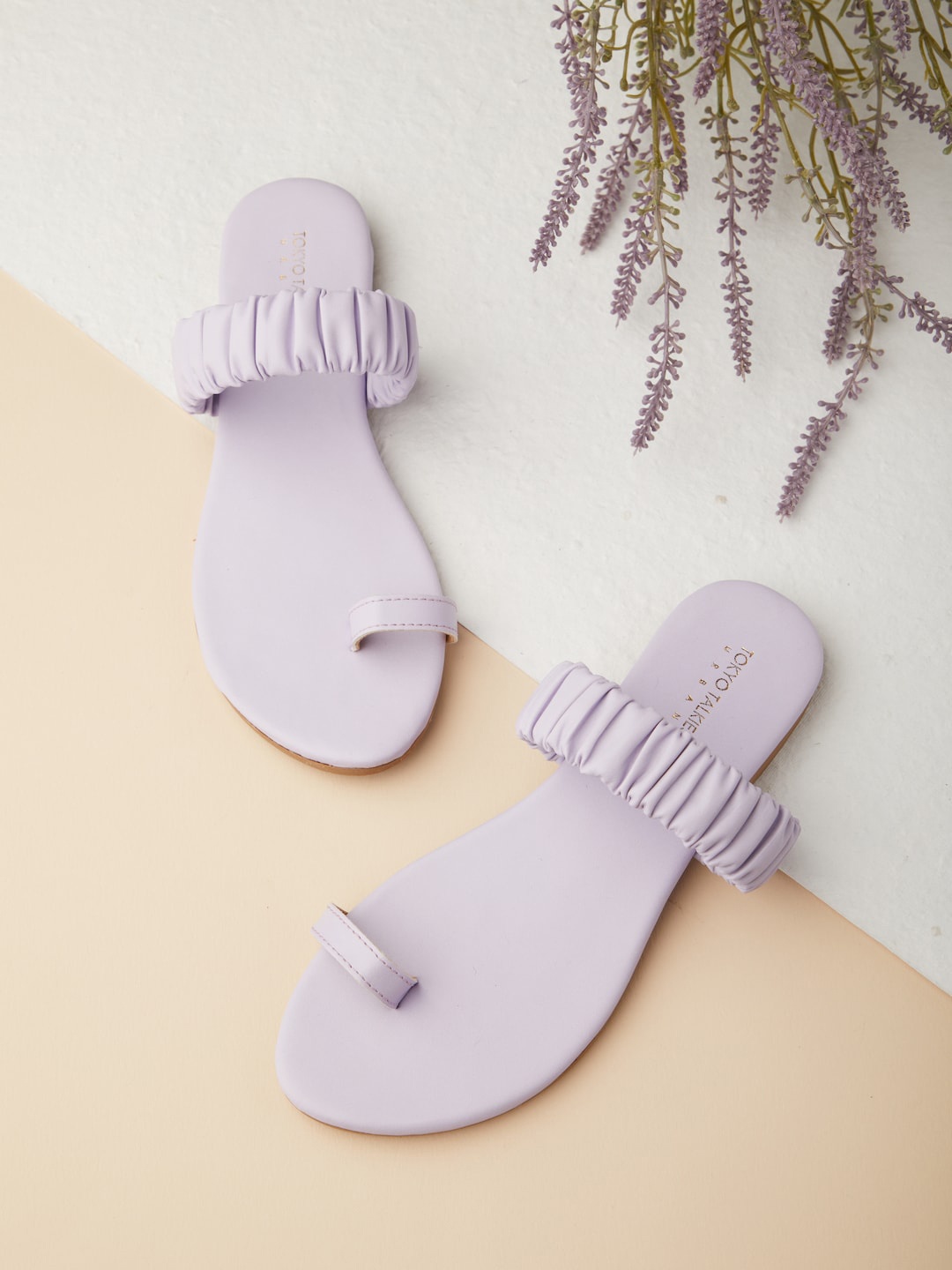 

Tokyo Talkies Women Lavender Printed One Toe Flats with Bows