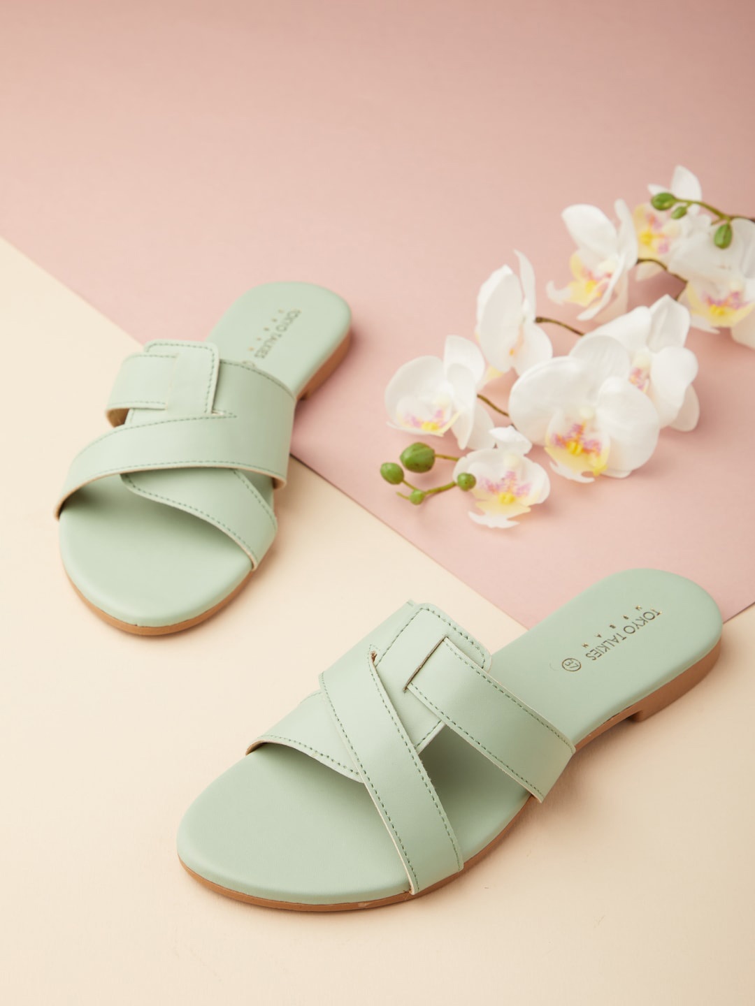 

Tokyo Talkies Women Teal Open Toe Flats