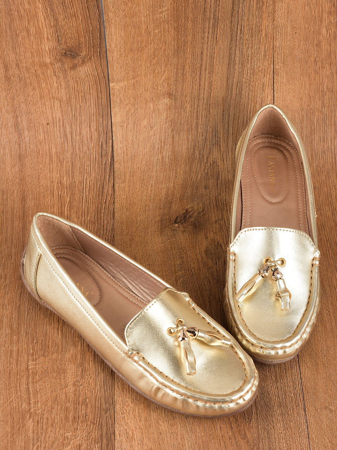 

BuckleUp Women Gold-Toned Bows Embellished Ballerinas Flats