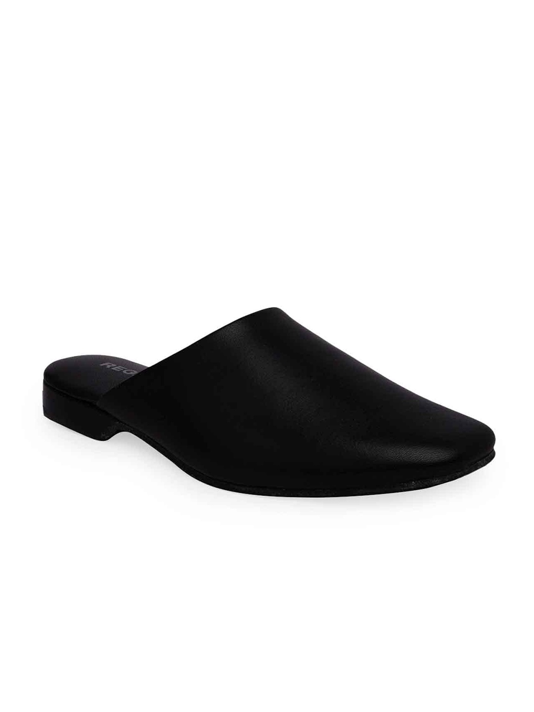 

Regal Men Black Leather Shoe-Style Sandals