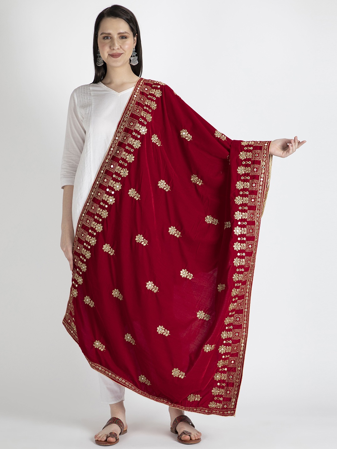 

Moda Chales Women Red Embroidered Velvet Shawl
