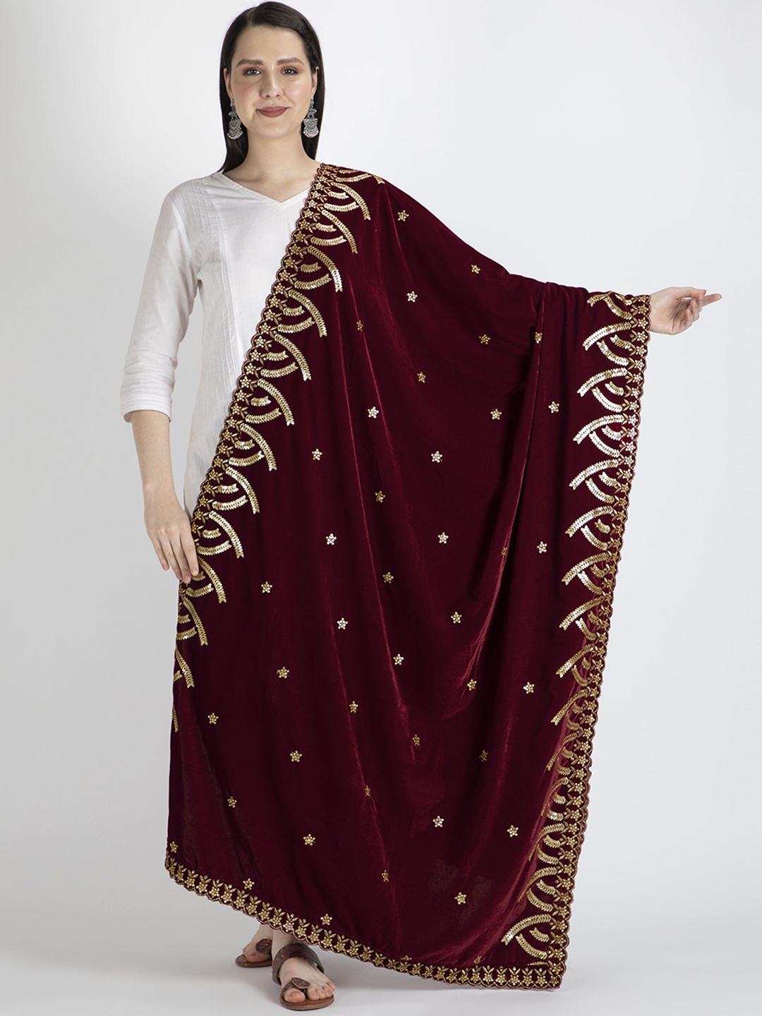 

Moda Chales Women Maroon & Gold-Toned Embroidered Shawl