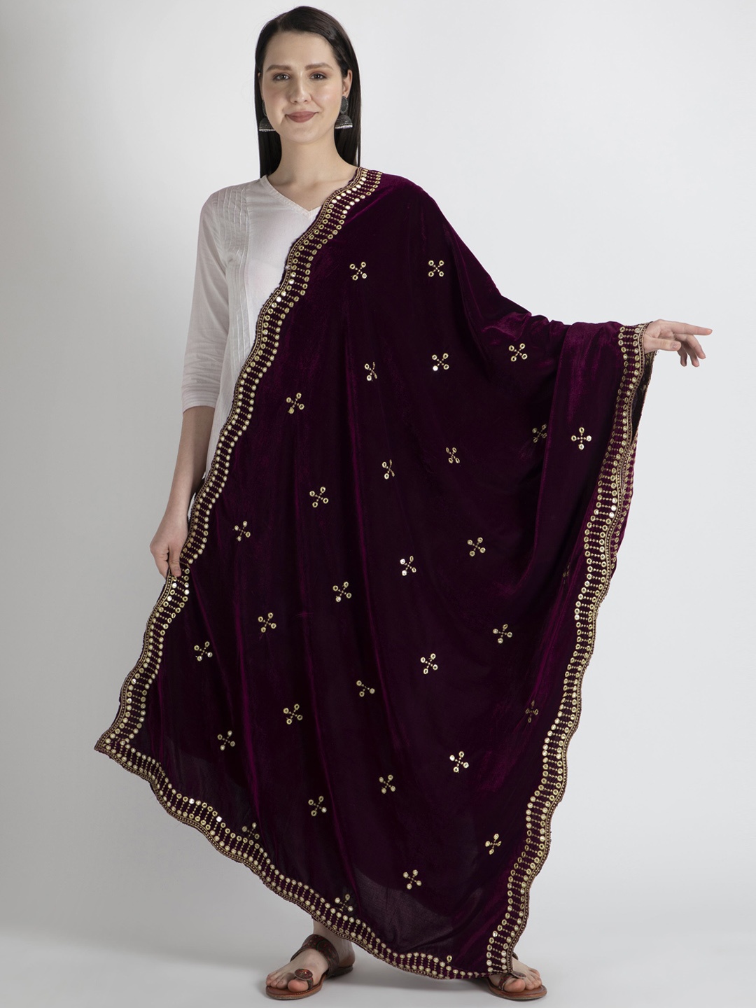 

Moda Chales Women Purple & Gold-Toned Embroidered Velvet Shawl