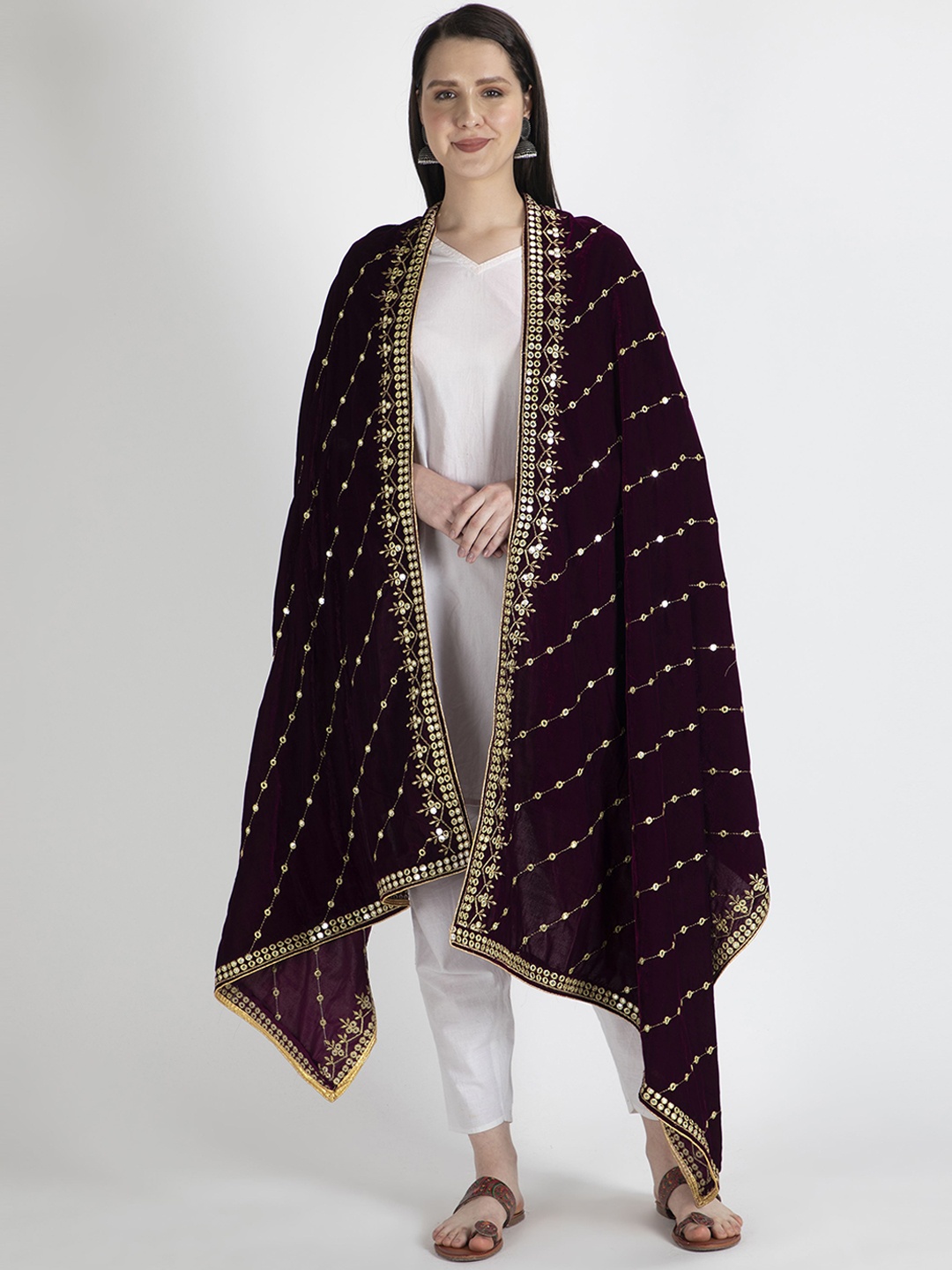 

Moda Chales Women Burgundy & Gold-Toned Embroidered Velvet Shawl, Purple