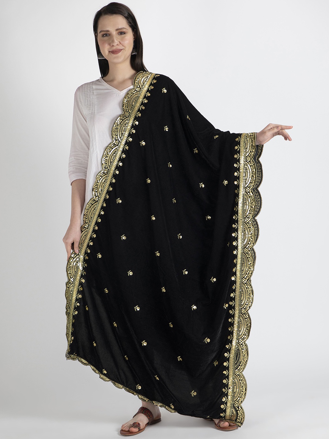 

Moda Chales Women Black & Gold-Coloured Embroidered Shawl