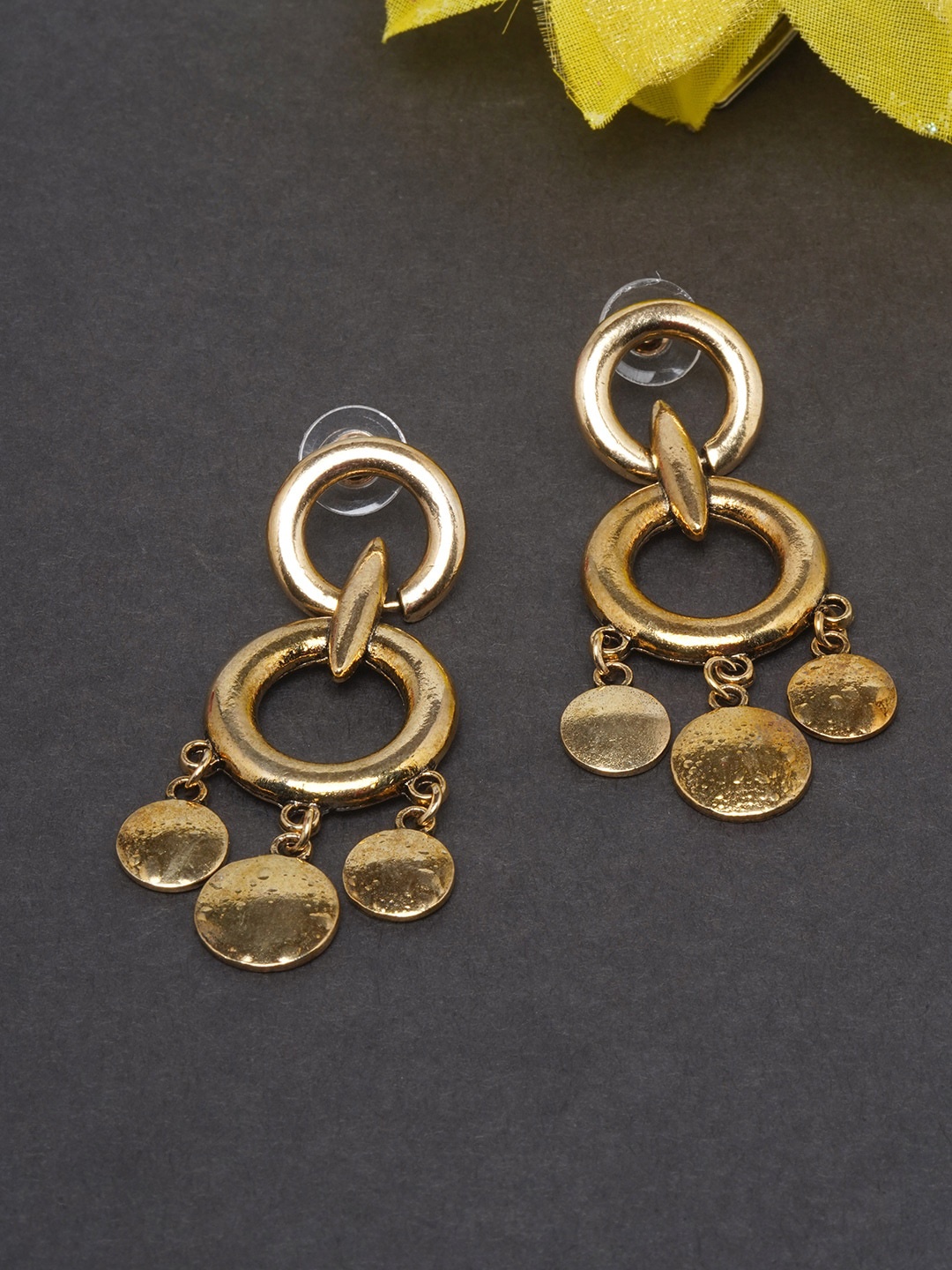 

DressBerry Gold-Plated Contemporary Drop Earrings
