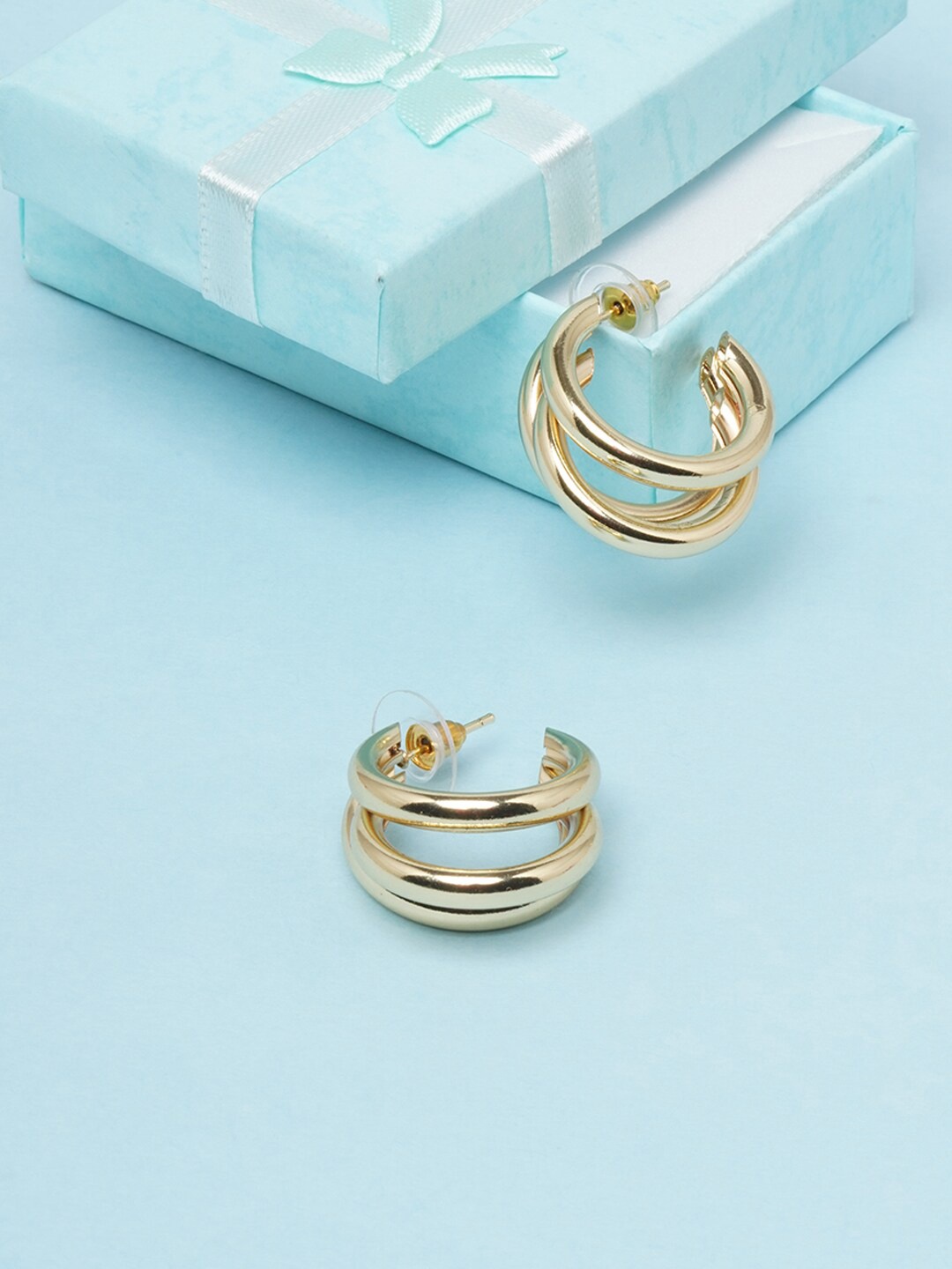 

DressBerry Gold-Plated Circular Studs Earrings