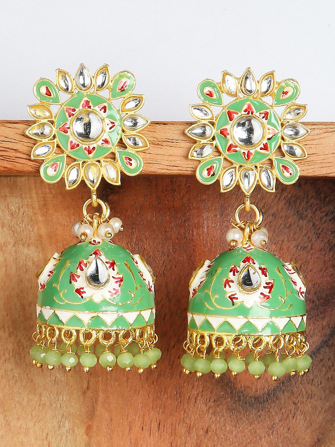 

OOMPH Green & White Gold-Plated Kundan Meenakari Dome Shaped Jhumkas Earrings