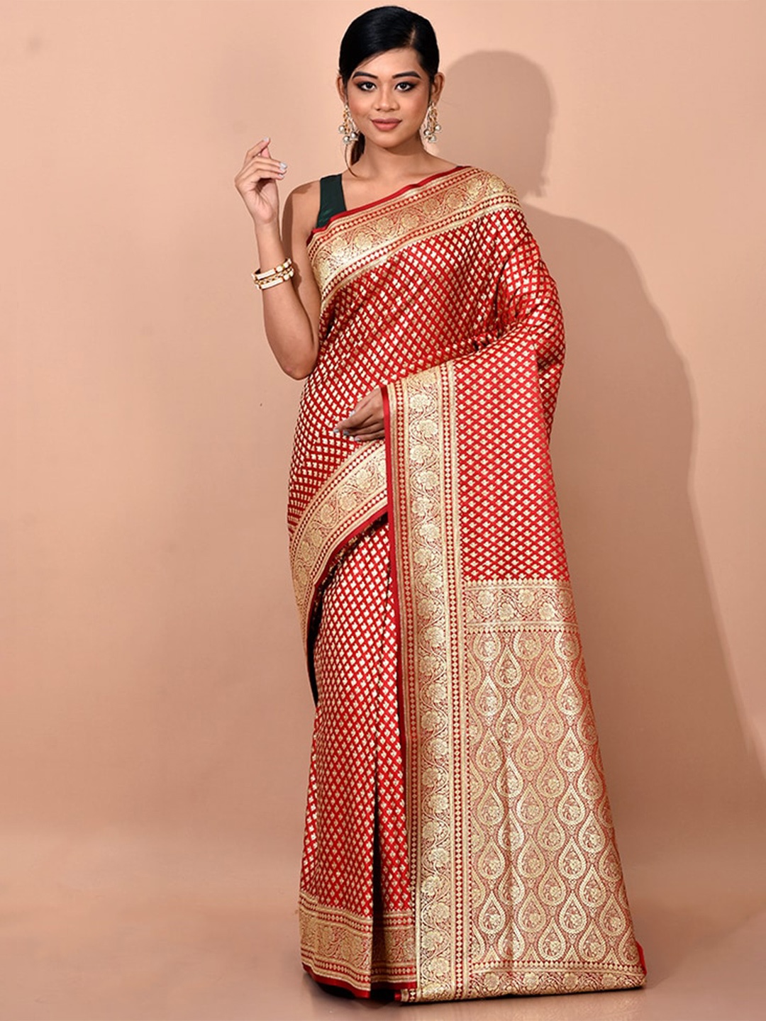 

AllSilks Red & Gold-Toned Ethnic Motifs Zari Silk Blend Banarasi Saree