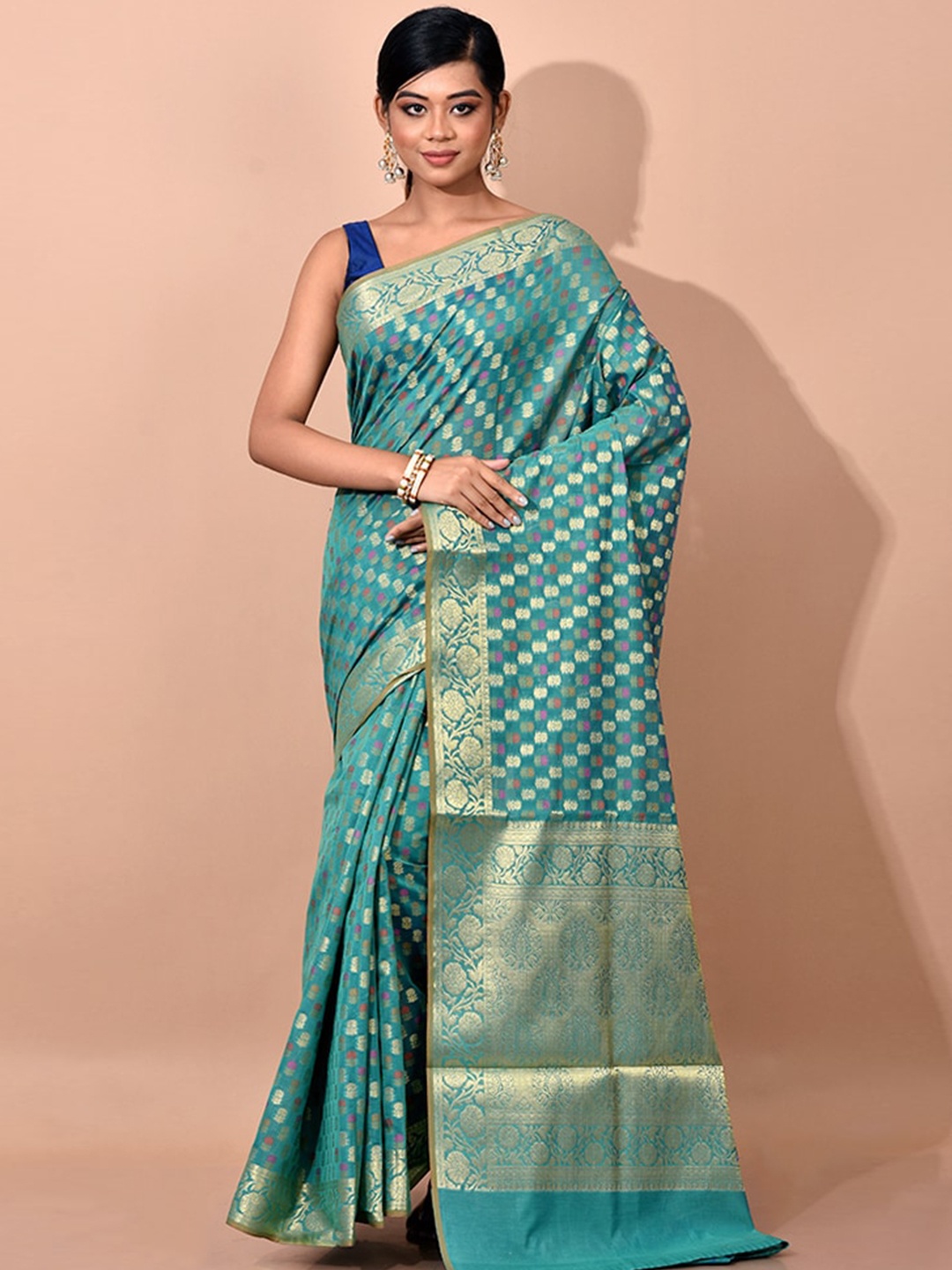 

AllSilks Green & Gold-Toned Ethnic Motifs Zari Saree