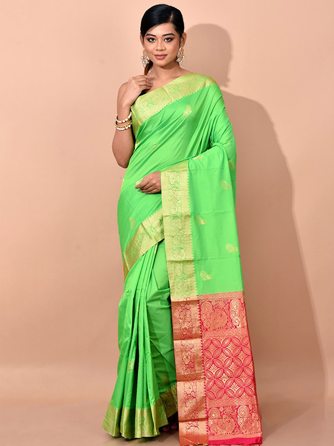 

AllSilks Green & Pink Ethnic Motifs Zari Kanjeevaram Saree