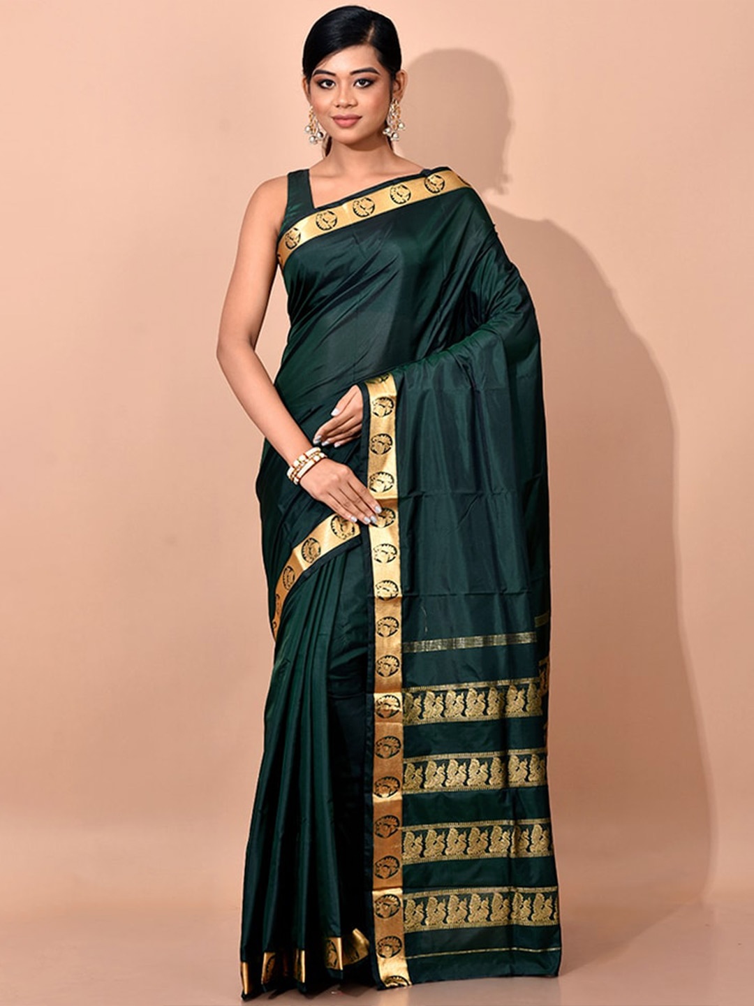

AllSilks Green & Gold-Toned Zari Silk Kanjeevaram Saree
