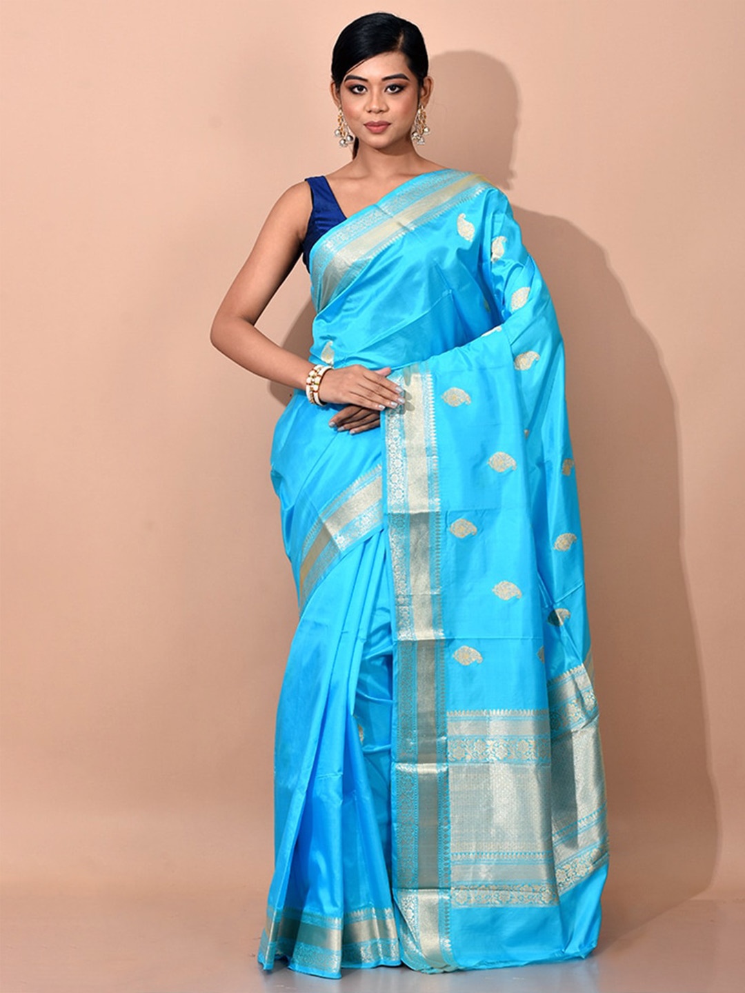 

AllSilks Blue & Gold-Toned Ethnic Motifs Zari Pure Silk Saree