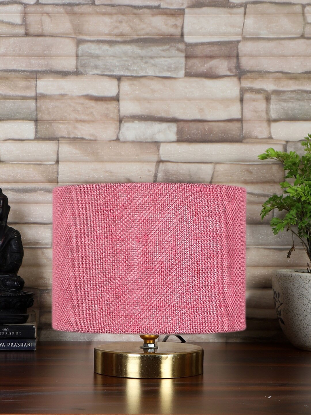 

Devansh Pink & Gold-Toned Textured Cylindrical Table Lamp