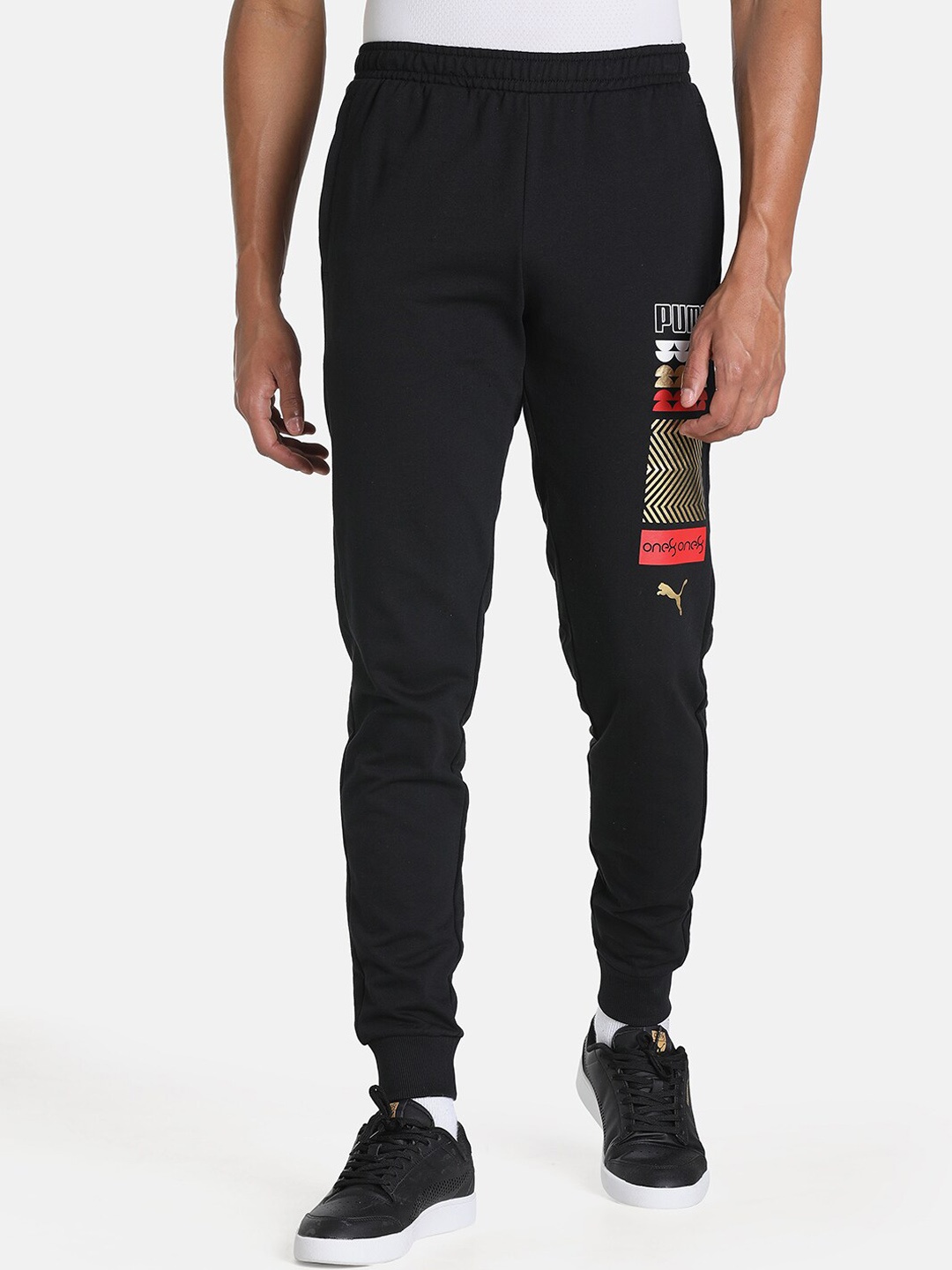 

one8 x PUMA Men Black Gold Foil Cotton Joggers