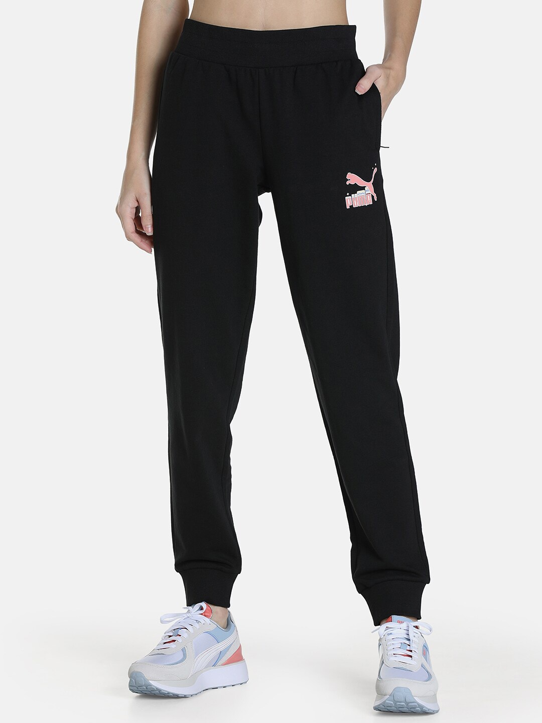 

Puma Women Black Multi Graphic Pant