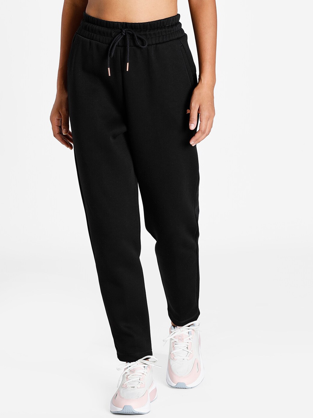 

Puma Women Black Evostripe Knitted Relaxed Fit Pant