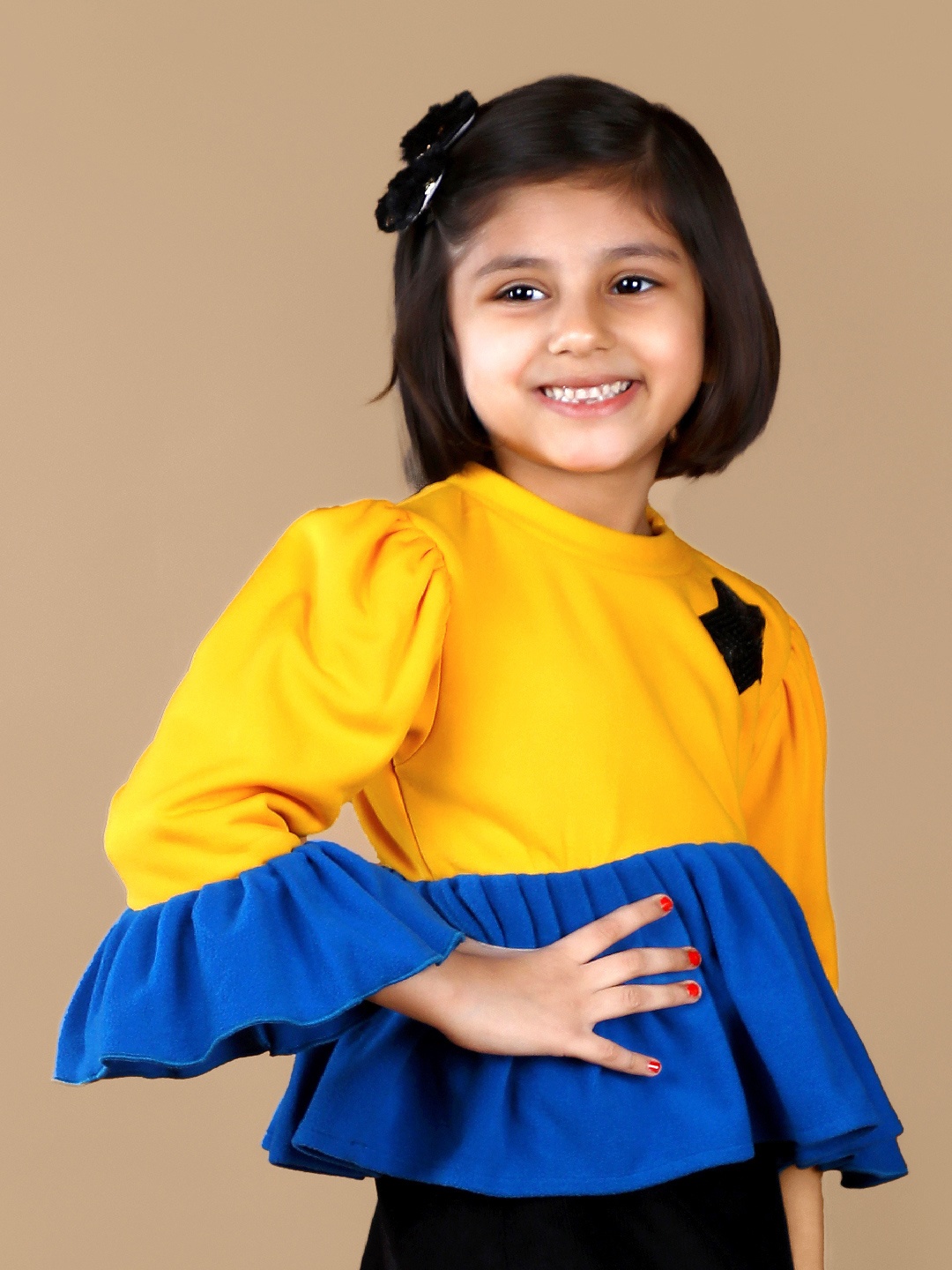 

Beyabella Blue & Yellow Colourblocked Peplum Fleece Top