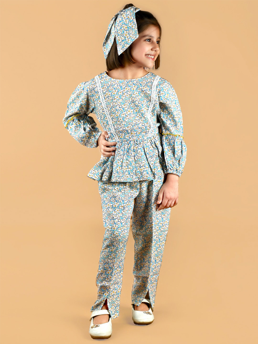 

Beyabella Girls Green & White Printed Top with Trousers