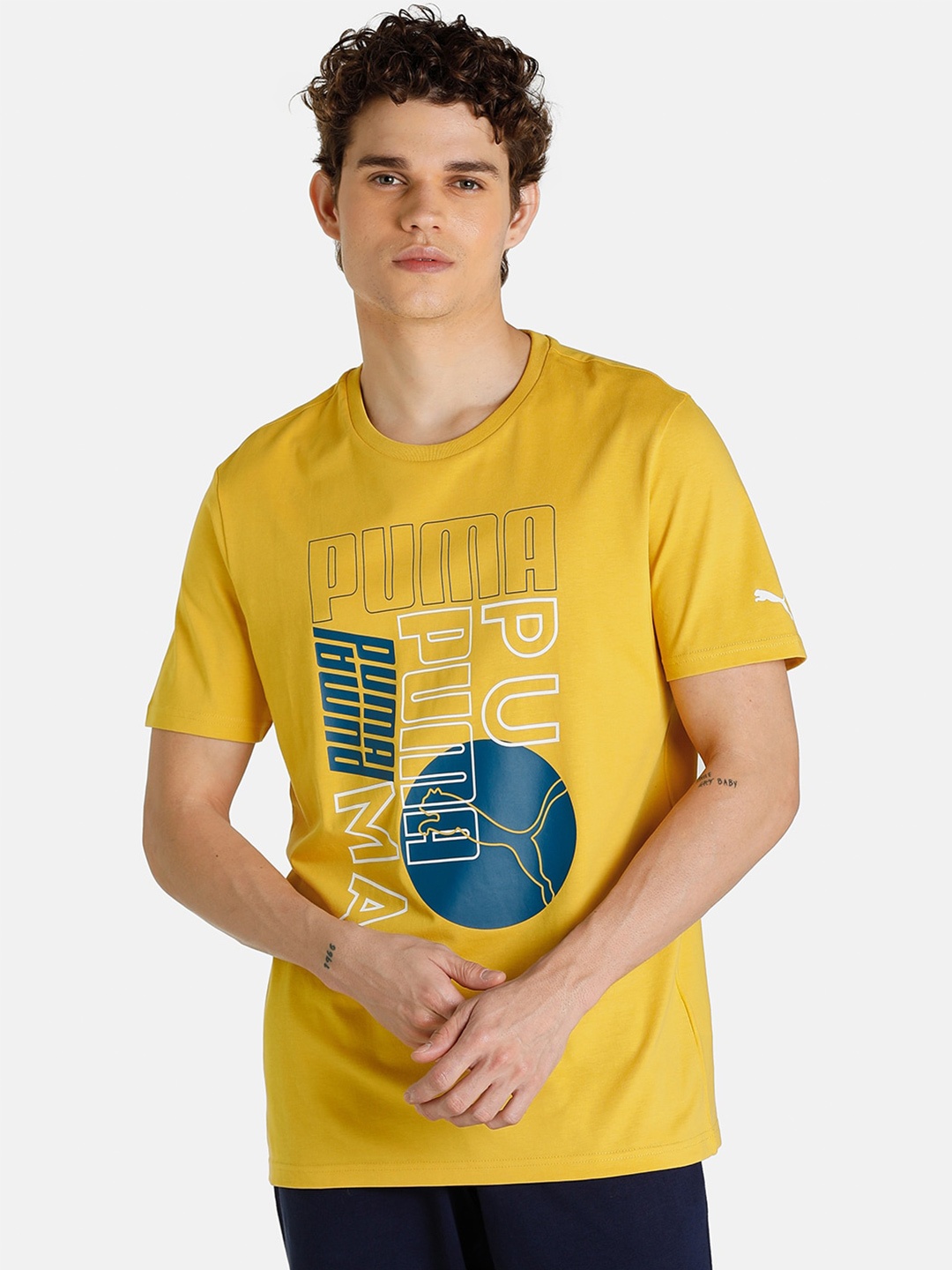 

Puma Men Yellow & Blue Logo Smash Printed Cotton T-shirt