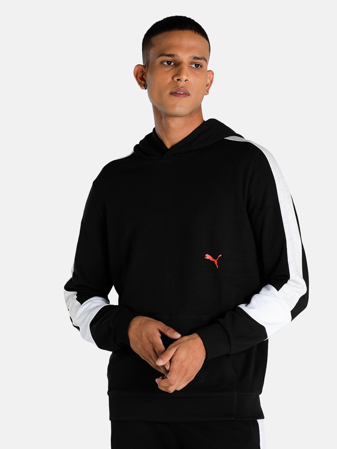 

Puma x 1DER Men Regular Fit Hooded Cotton Sweatshirt, Black