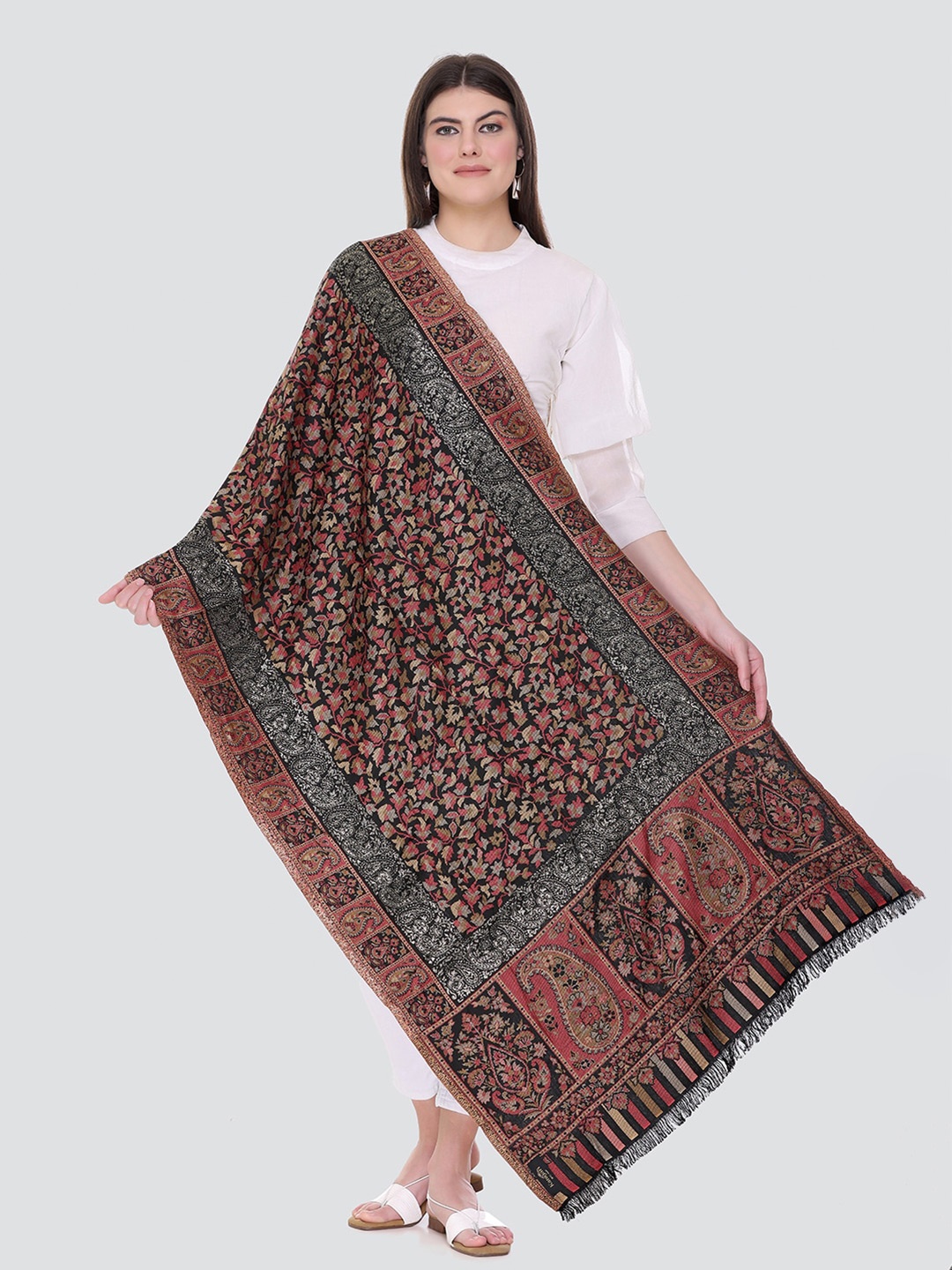 

KANIGARI Women Black & Green Woven Design Stole
