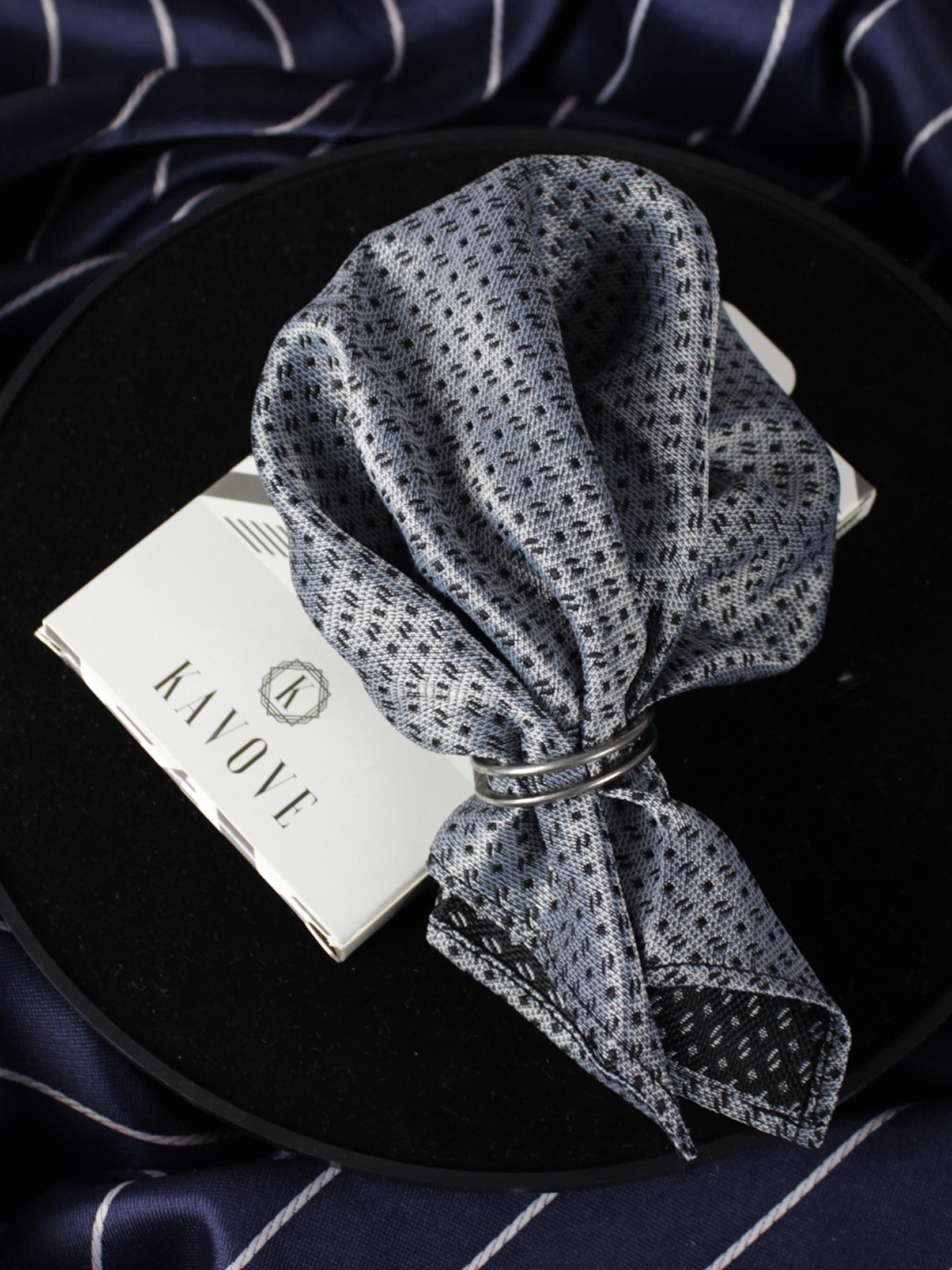 

KOVOVE The Artistry Grey Abstract Printed Pocket Square