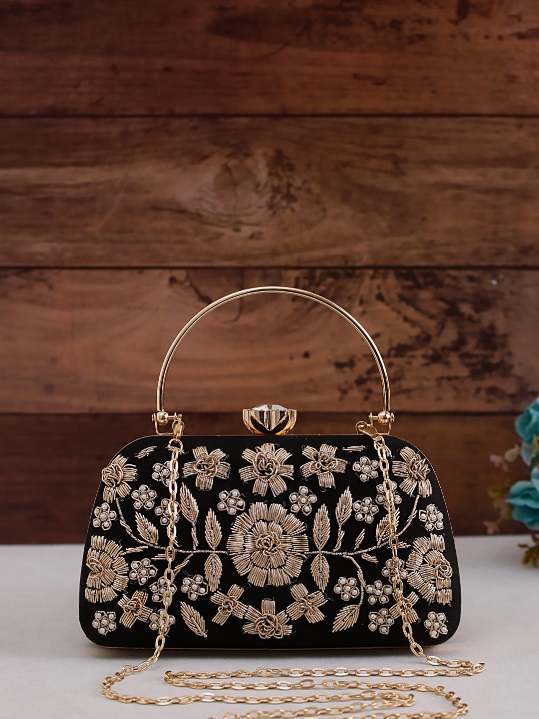 

Swisni Black & Gold-Toned Embroidered Purse Clutch