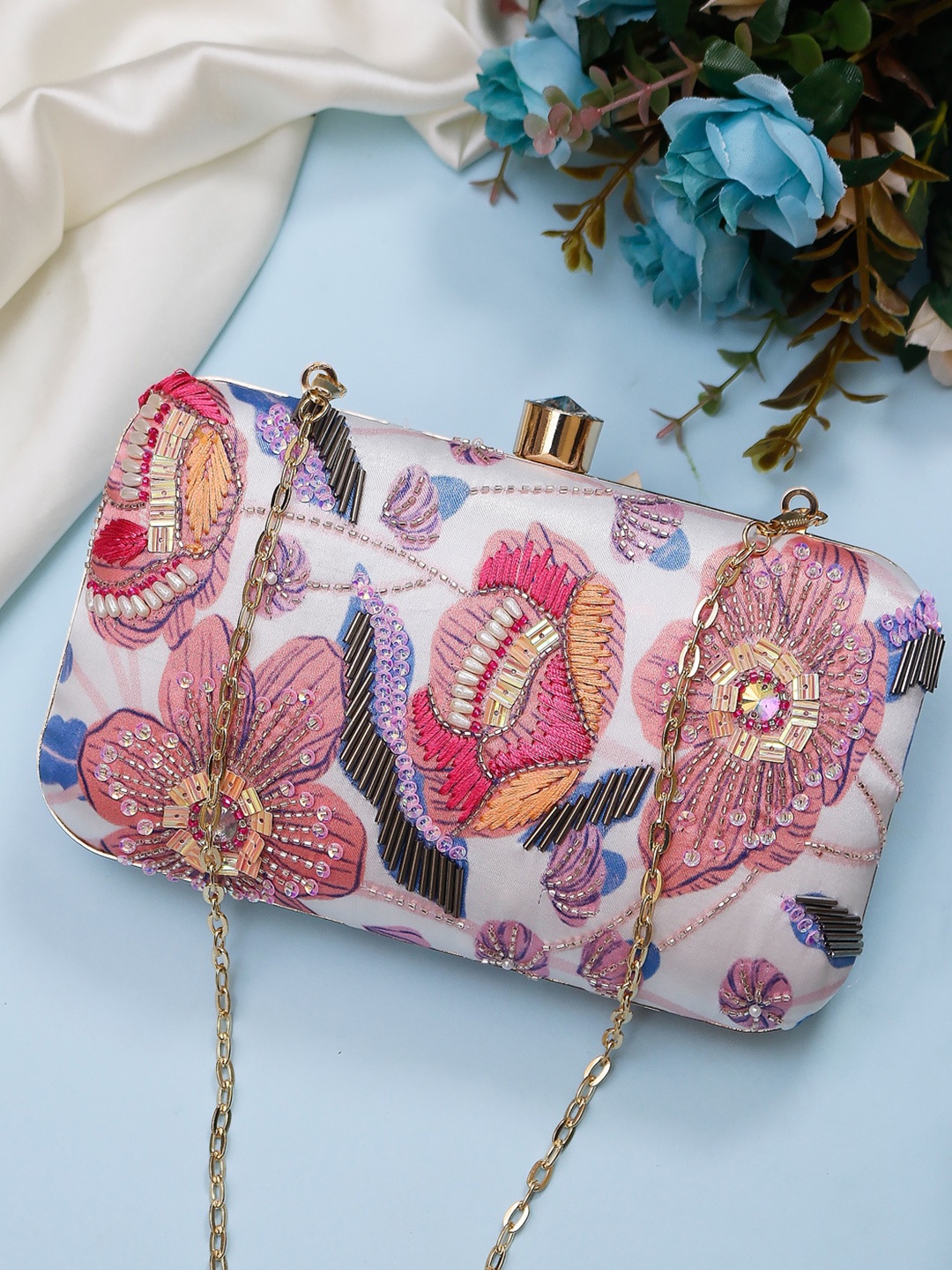 

Swisni White & Pink Embroidered Box Clutch