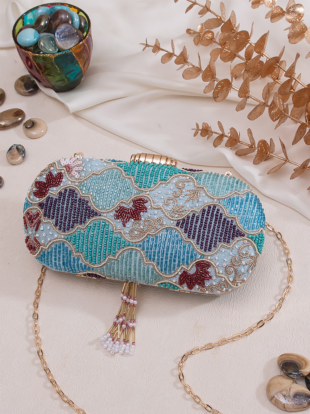 

Swisni Blue & Red Embroidered Box Clutch