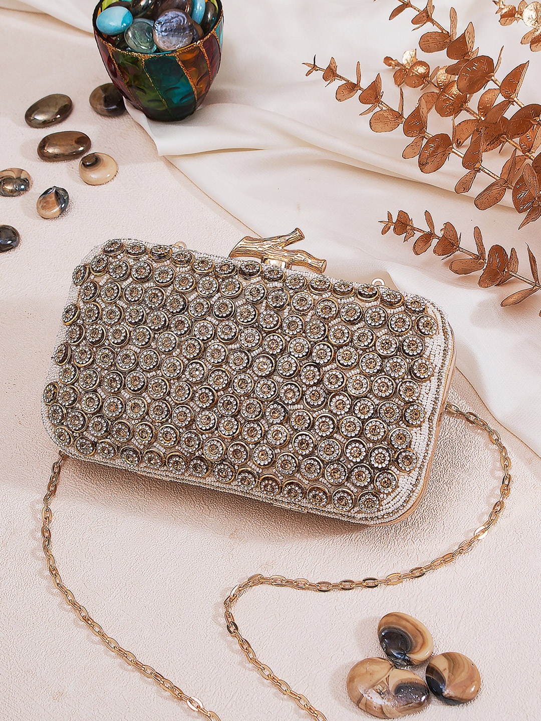 

Swisni Cream-Coloured & Gold-Toned Embroidered Box Clutch