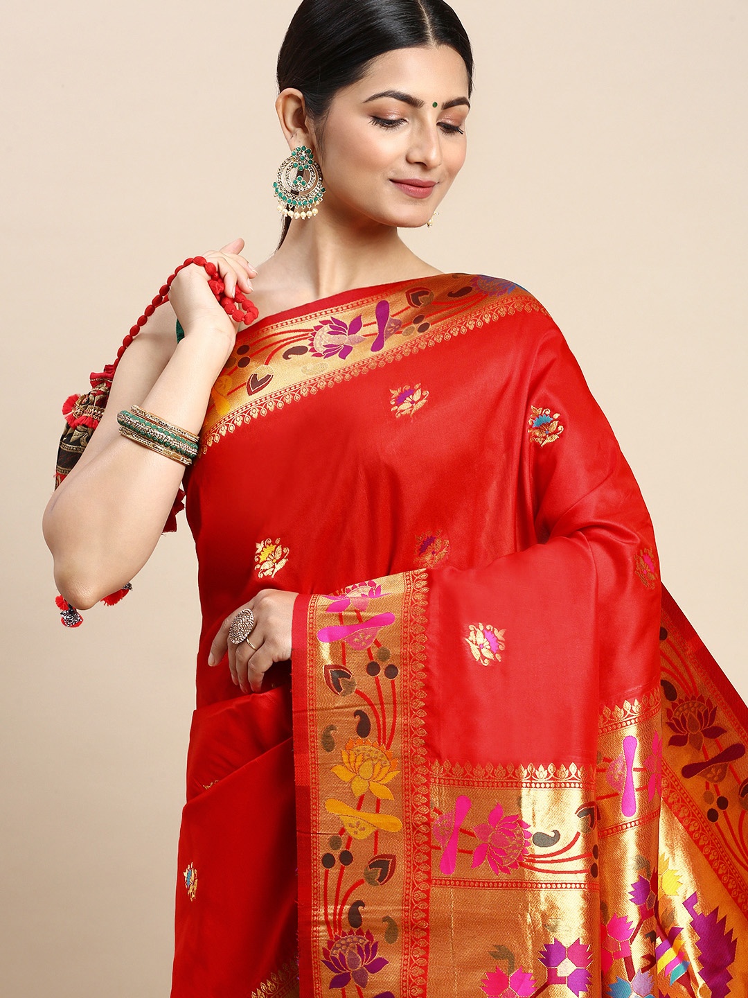 

Royal Rajgharana Saree Floral Zari Silk Blend Paithani Sarees, Red