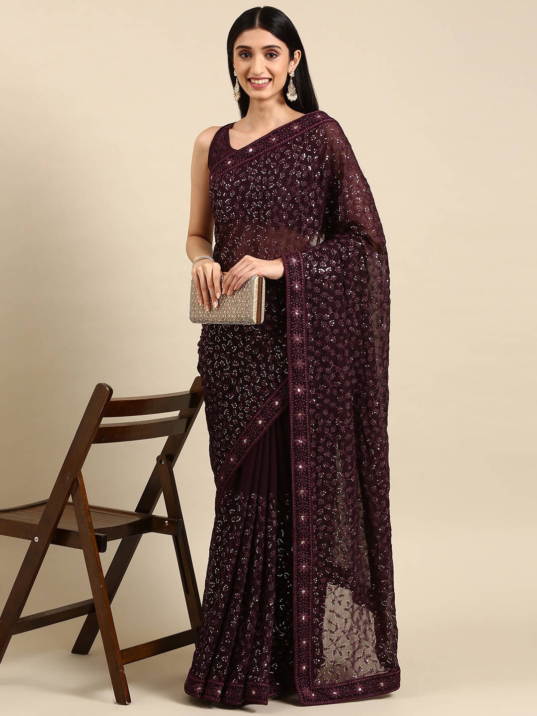 

VAIRAGEE Woman Floral Embroidered Georgette Celebrity Saree, Burgundy
